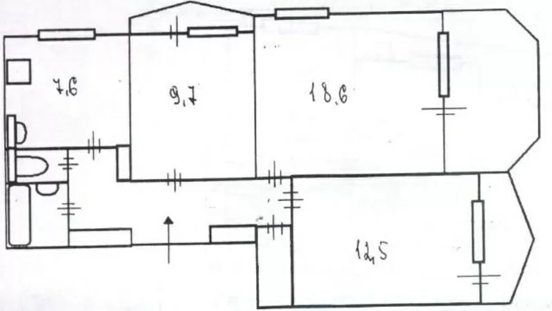 Продам 3х ком. квартиру под ремонт пр-т Добровольского.