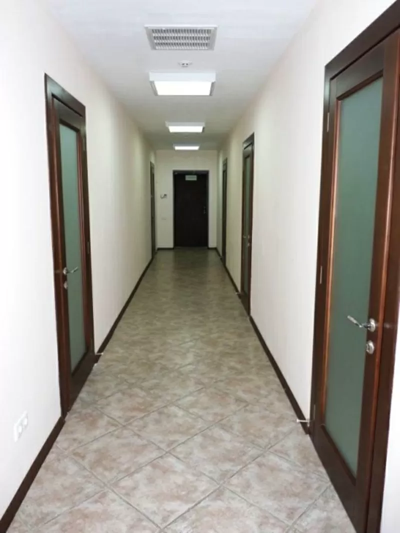 Продам офис на ул. Фонтанская дорога 3