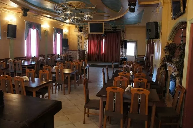 Сдается действующий клуб ресторан,  караоке,  кафе с летней площадкой