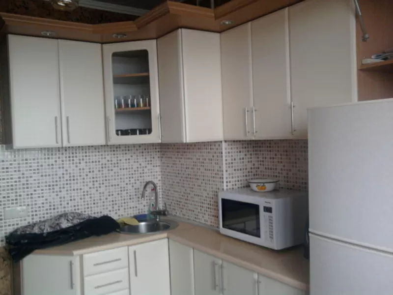 Сдам 1 комнатную квартиру с евро ремонтом на Посёлке котовского 2