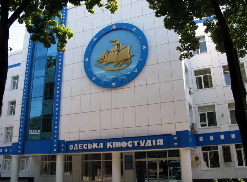 СДАМ СВОЮ 3-х ком. кв. у МОРЯ на Французском б-ре/Од. Киностудия 4