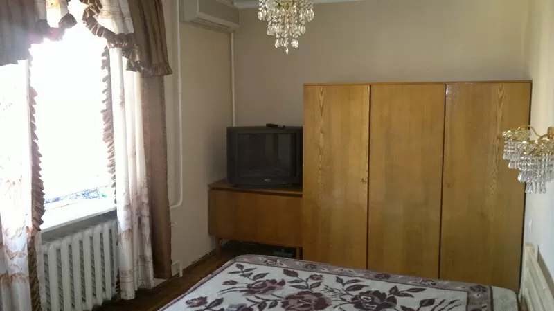 СДАМ СВОЮ 3-х ком. кв. у МОРЯ на Французском б-ре/Од. Киностудия 11