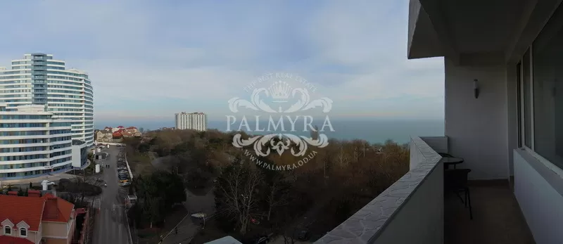 Посуточно квартира с видом на море 6