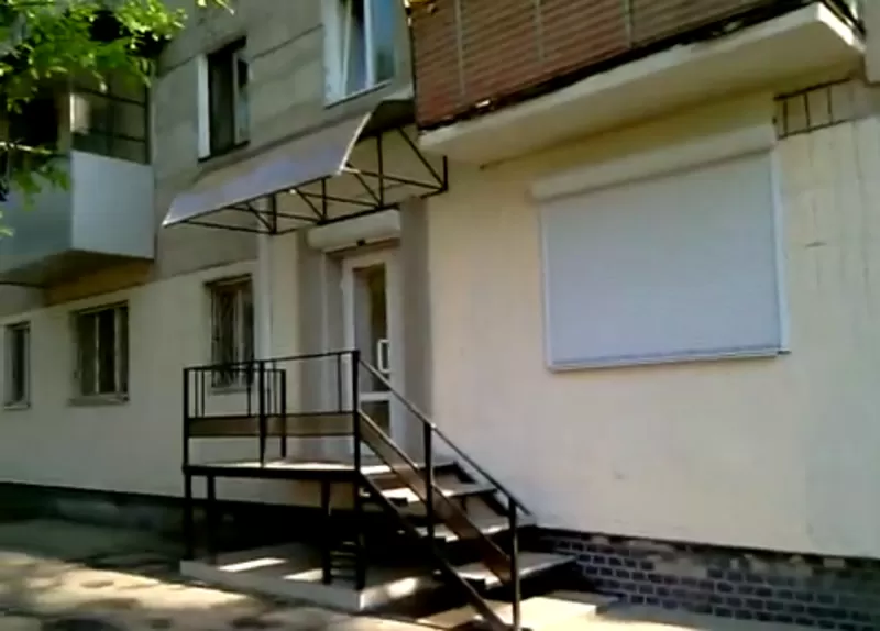 Нежилой фонд под офис,  магазин,  банк