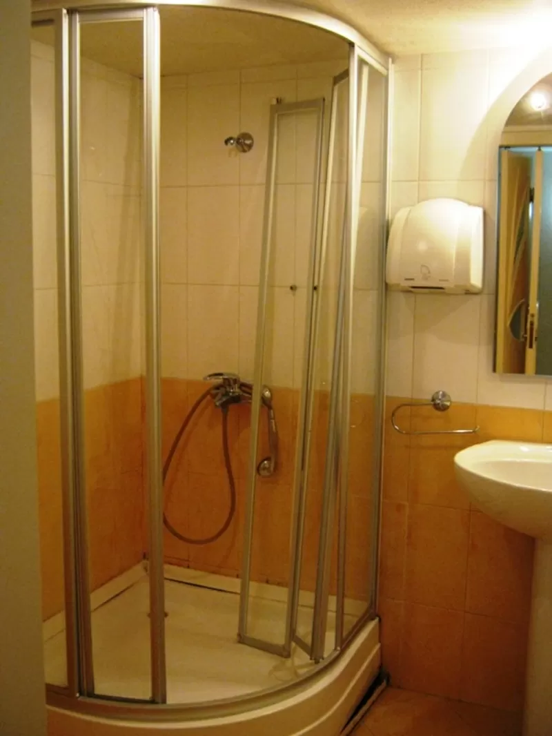 Продам салон красоты в самом центре города 9