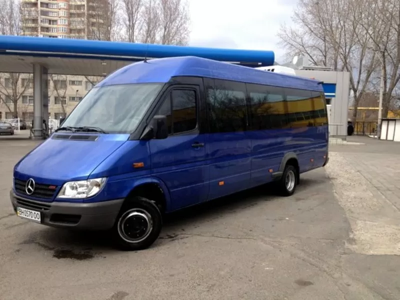 Пассажирские перевозки автобусами от 6 до 84 мест. ukrbustour.od.ua