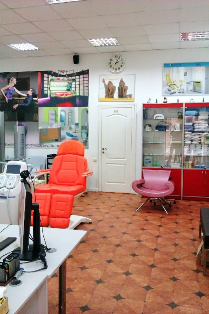 Продам действующий офис в центре города 4