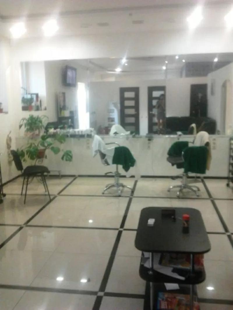 Продам действующий салон красоты 3