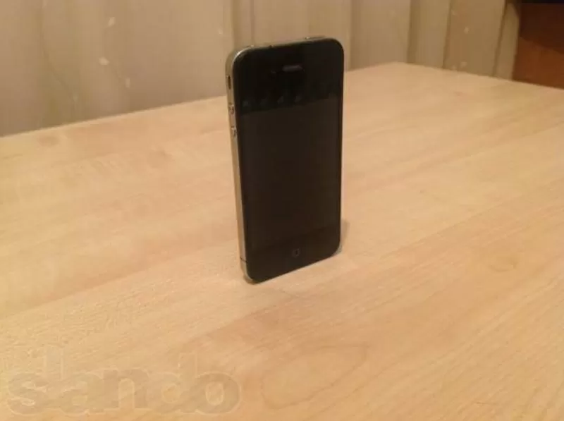 Продам IPhone 4 16GB чёрного цвета