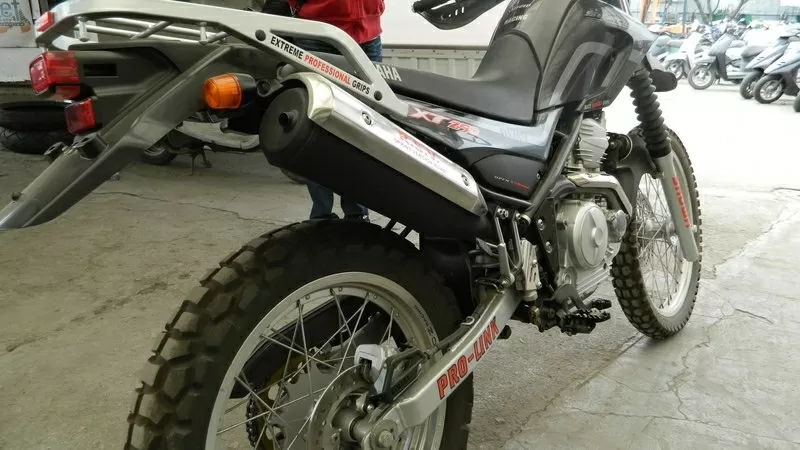 Yamaha Serow XT-250 3