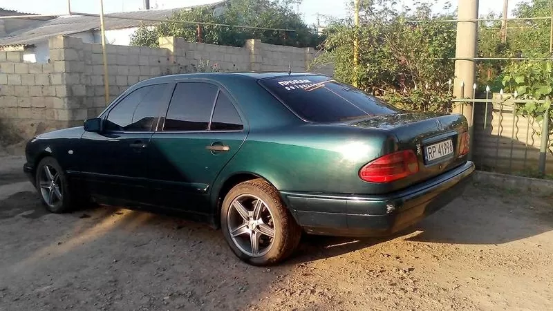 Mercedes E-220 (1997год) ПО ЗАПЧАСТЯМ . 2