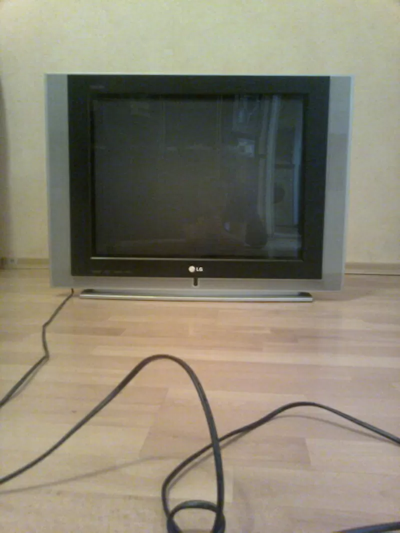 ТВ LG (73 см по диагонали) с доставкой по Одессе 6