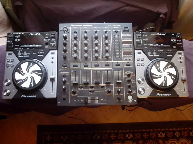 Продам Pioneer CDJ-400 (пара)+Pioneer DJM-600  4