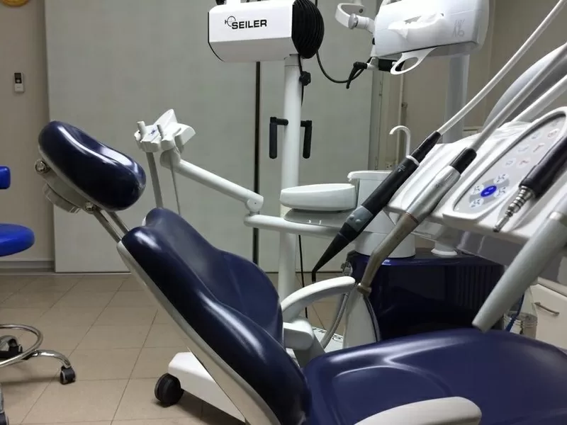 Нужен ассистент стоматолога в частную клинику