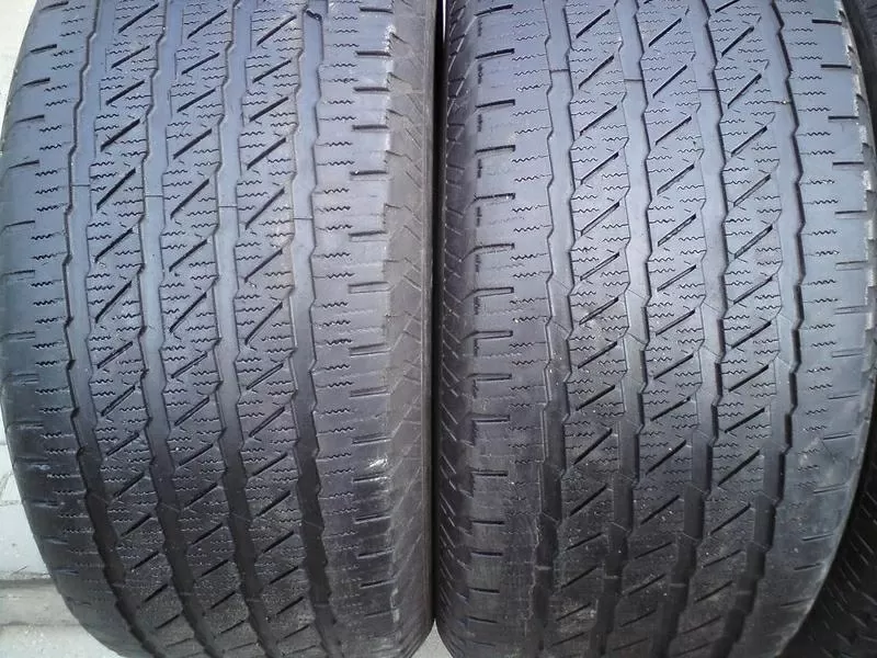 Продам комплект шин б/у всесезон R20 305/50  Michelin 3