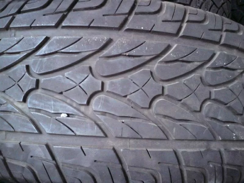 Продам комплект шин б/у лето R18 285/60  Kumho 2