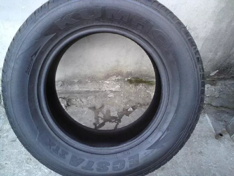 Продам комплект шин б/у лето R18 285/60  Kumho 4