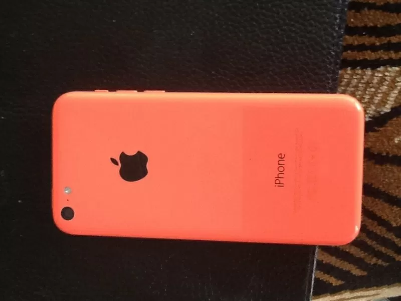 Продам iPhone 5c, срочно 3