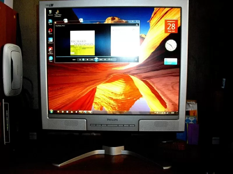 LCD-монитор Philips 190B продам бу 2