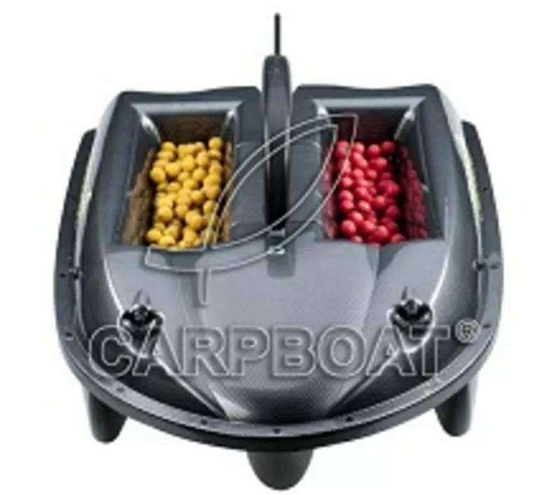 Кораблик для прикормки Carpboat Carbon 2, 4GHz 3