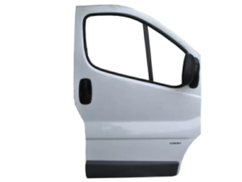 Двери передние на Renault Trafic 2000-2007 3