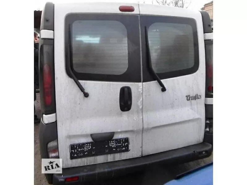Renault Trafic задние двери 2000-2007 2