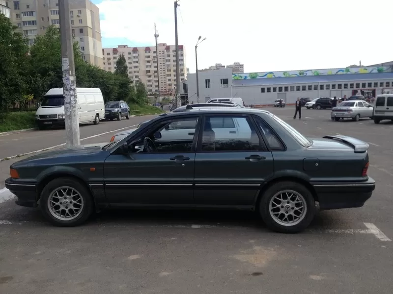 Продам Mitsubishi Galant 1988