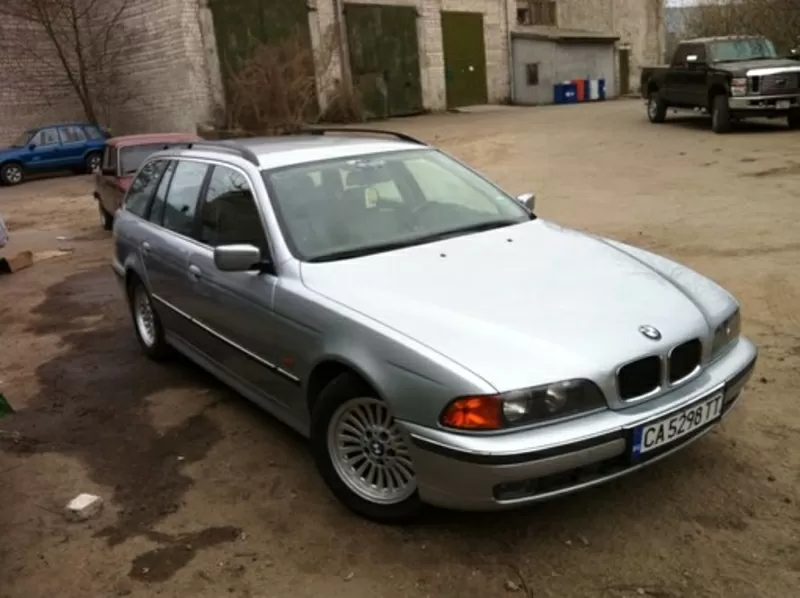 Продам BMW 520