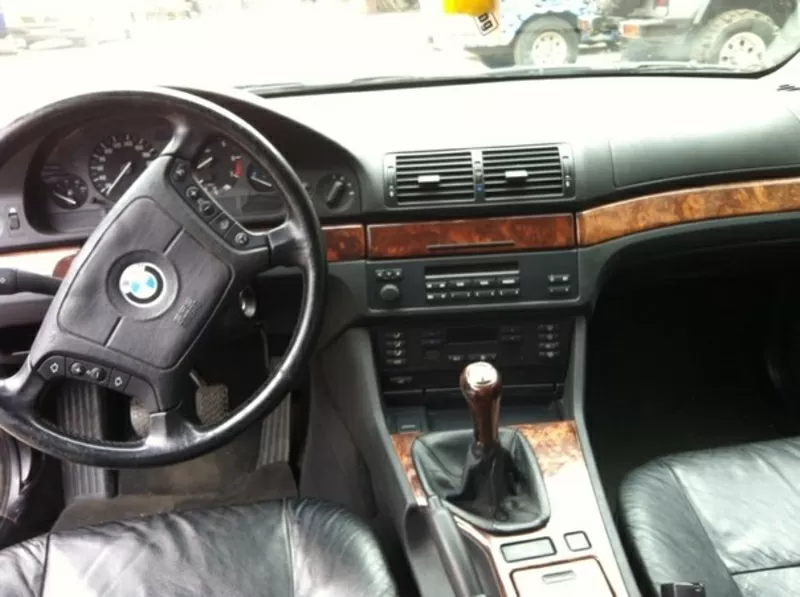 Продам BMW 520 3