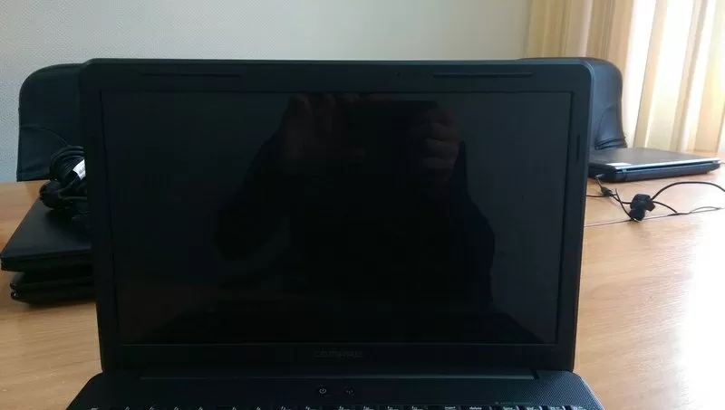 Продам офисный ноутбук Compaq