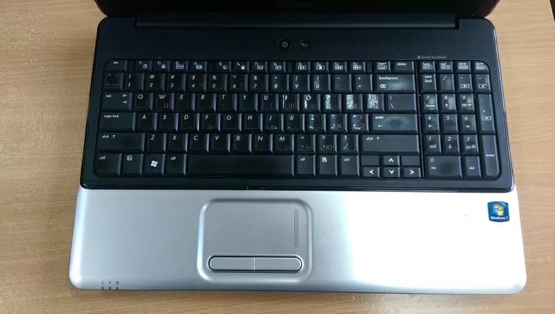 Продам офисный ноутбук Compaq 3