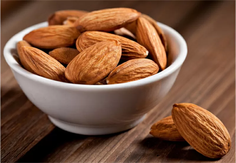 Продам сладкий миндаль урожай 2016 года