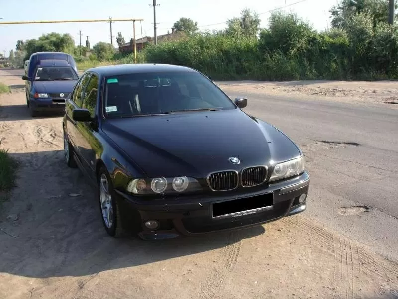 BMW 535i E39 M62 V8 235 л.с.