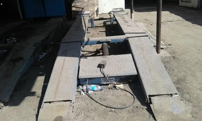 Продам автоподъемник производства Германия 2