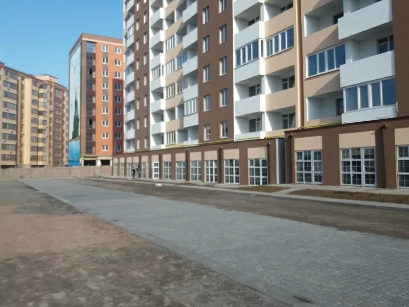 Строительная компания реализует свои коммерческие помещения. 8