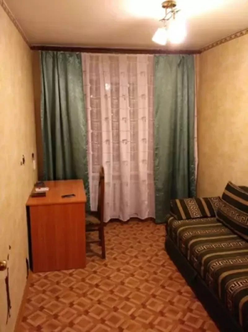 Продам квартиру на Героев Сталинграда 2