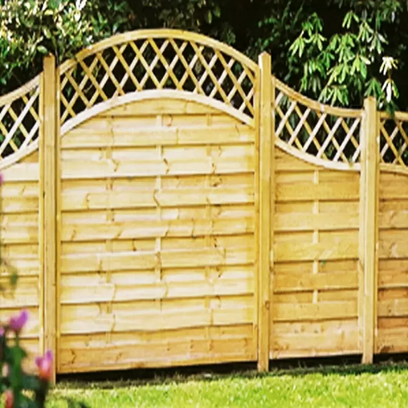 Комбинированный забор из дерева