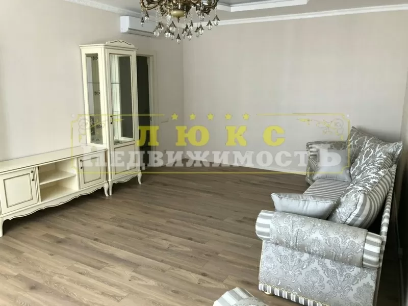 Продам 2ком. квартиру 80м2 Аркадия,  ЖК 32 Жемчужина,  Каманина 2