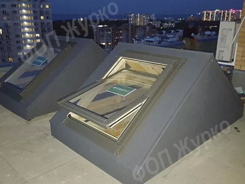 Мансардные окна в Одессе: Fakro,  Roto,  Velux - продажа,  монтаж 3