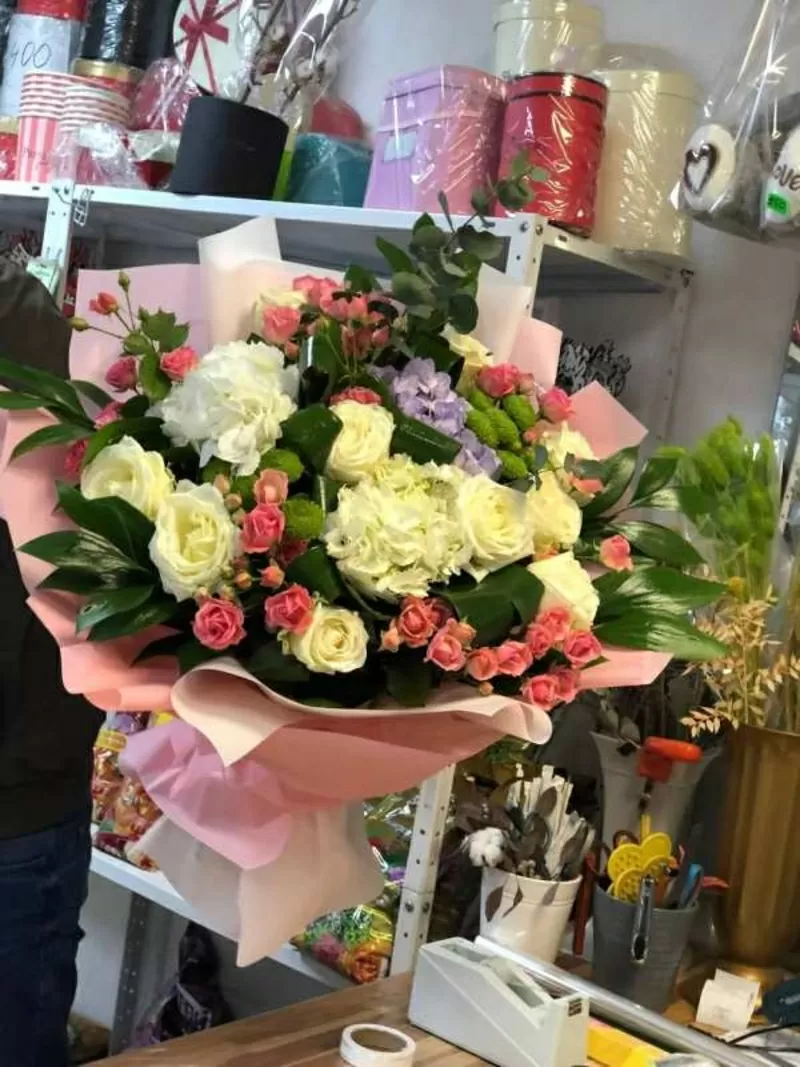 Цветы с доставкой по Украине: розы,  тюльпаны,  сборные и экзотические б 4