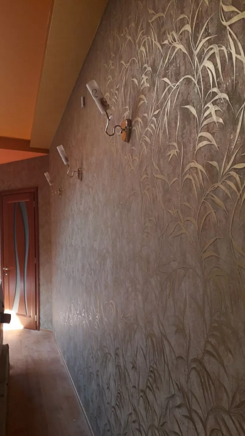 Шпаклевание стен,  и профессиональная поклейка обоев любых типов