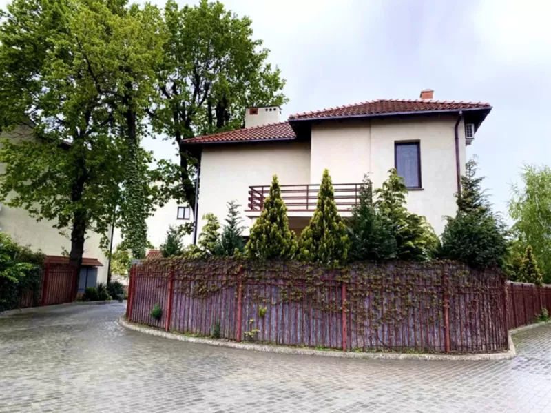 Продам будинок в КП 