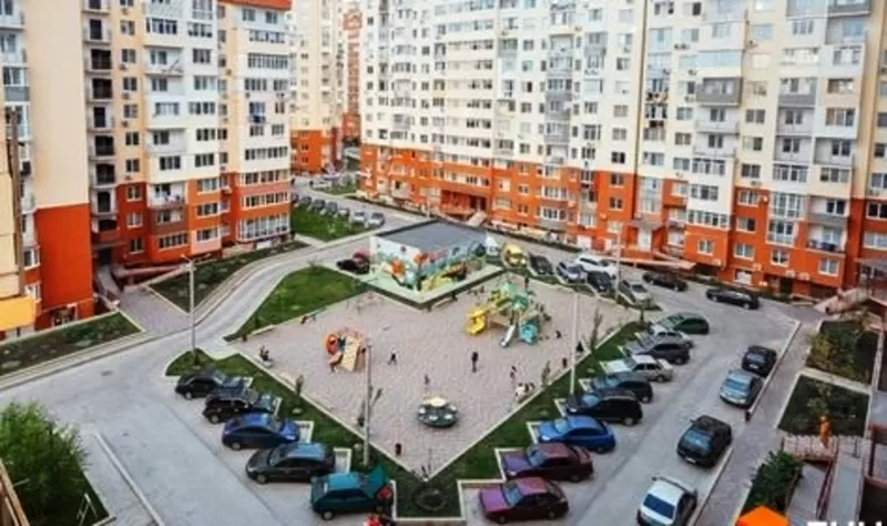 Квартира на Райдужний масив 3