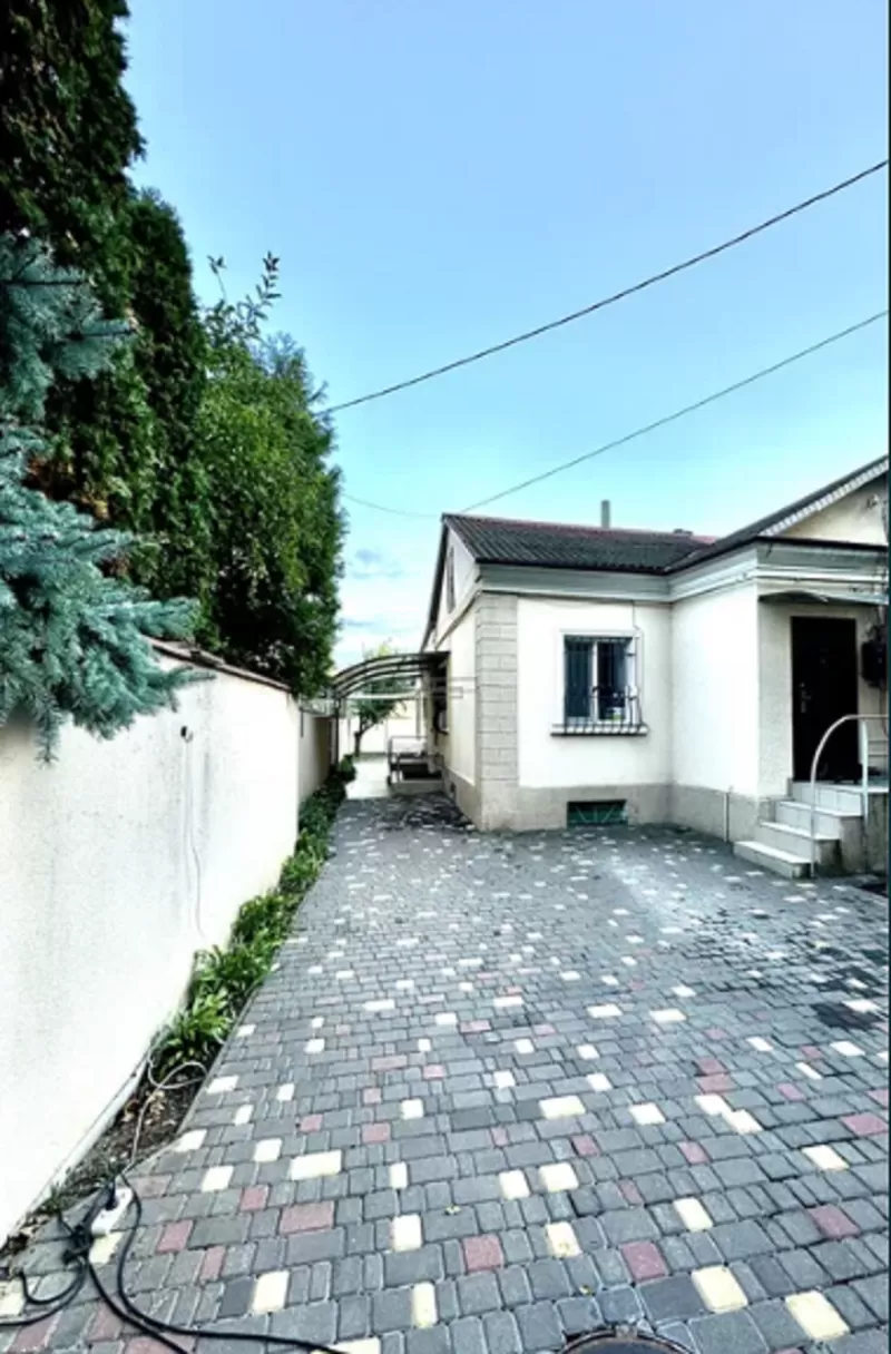 Підлога будинку на Штурвальній 4