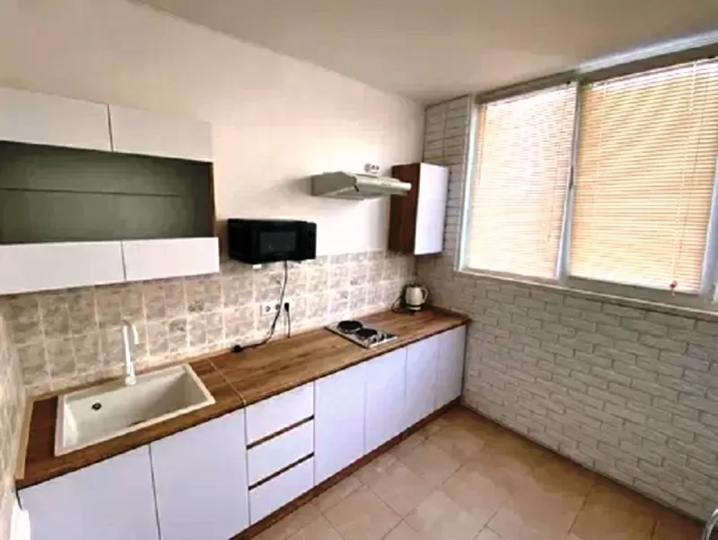 Квартира на Райдужний масив 9