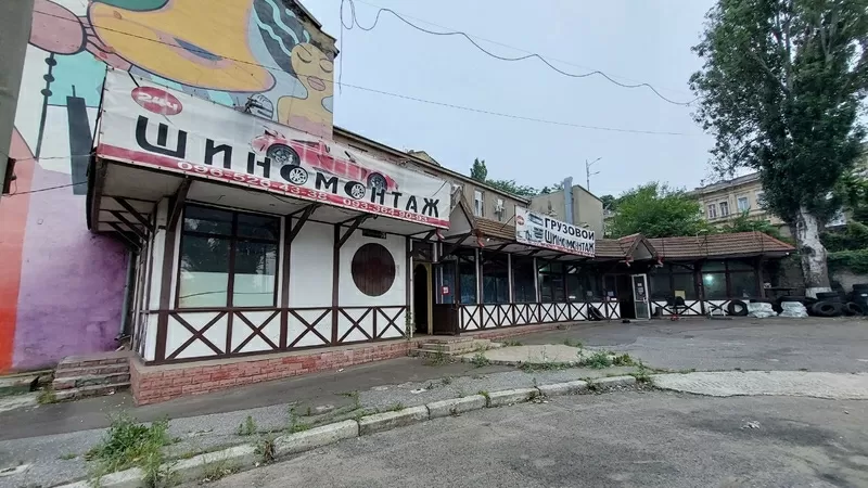 Будова на Приморській вул.