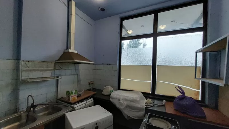 Будова на Приморській вул. 7