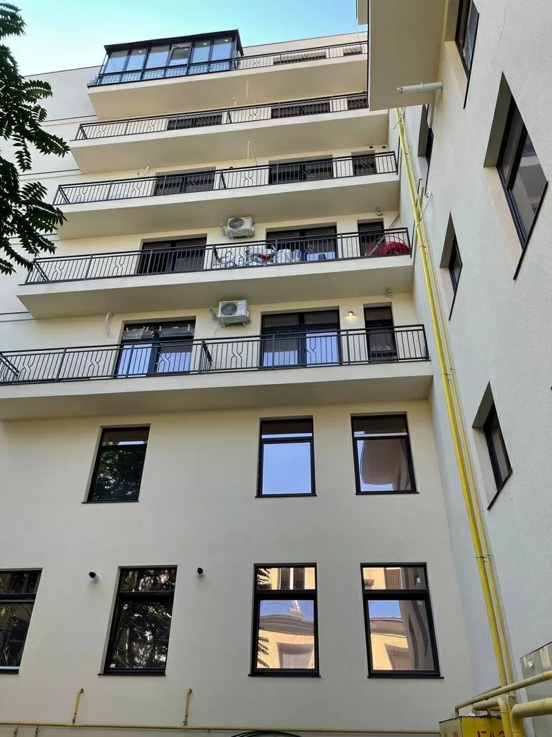 Продажа офиса в центре города 3