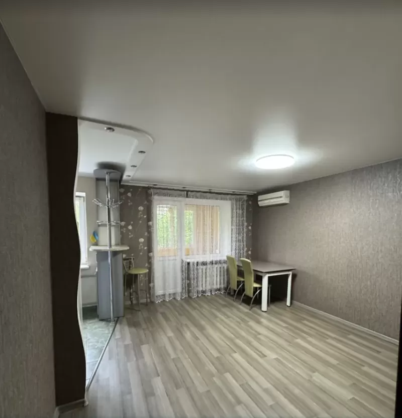 2-комн. квартира на пр. Шевченко 3