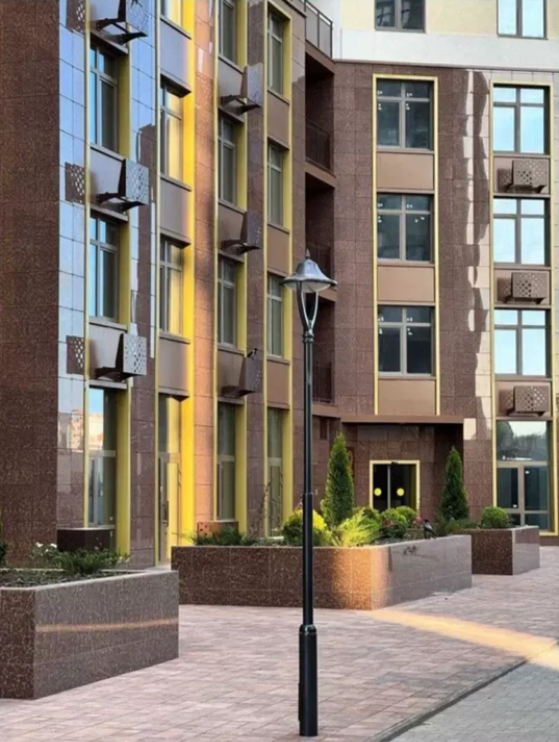 Квартира на Краснова вул 4